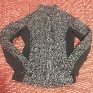 Grey Jacket Women’s Small Perfect for fall/winter weather!